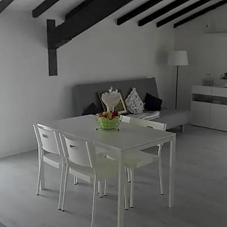 B&B 이 콜로리 디 마그 4*