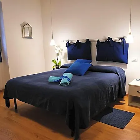 B&B 이 콜로리 디 마그